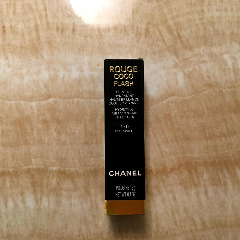 Chanel Rouge CoCo Flash Hydrating Lip Color #176 Escapade Never Opened or Used